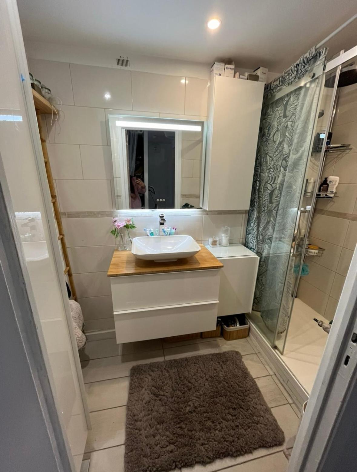 En Face Du Velodrome Apartment Марсилия Екстериор снимка
